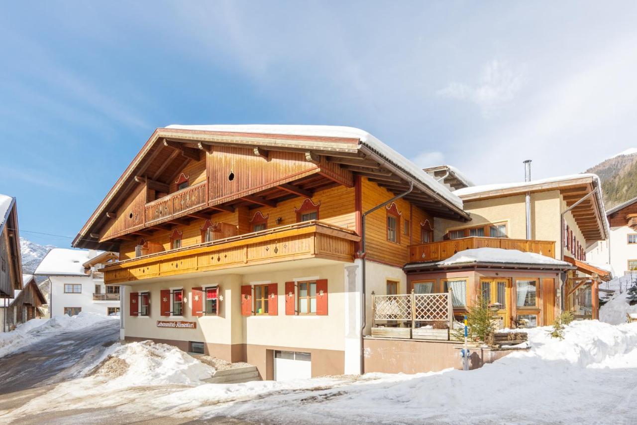Residence Schneiderhof San Candido Exterior photo